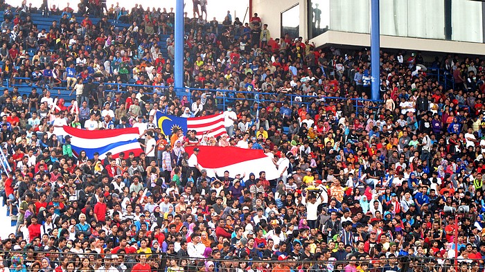 Penonton membludak di event Yamaha Asean Cup Race ke-10 di Sentul International Circuit